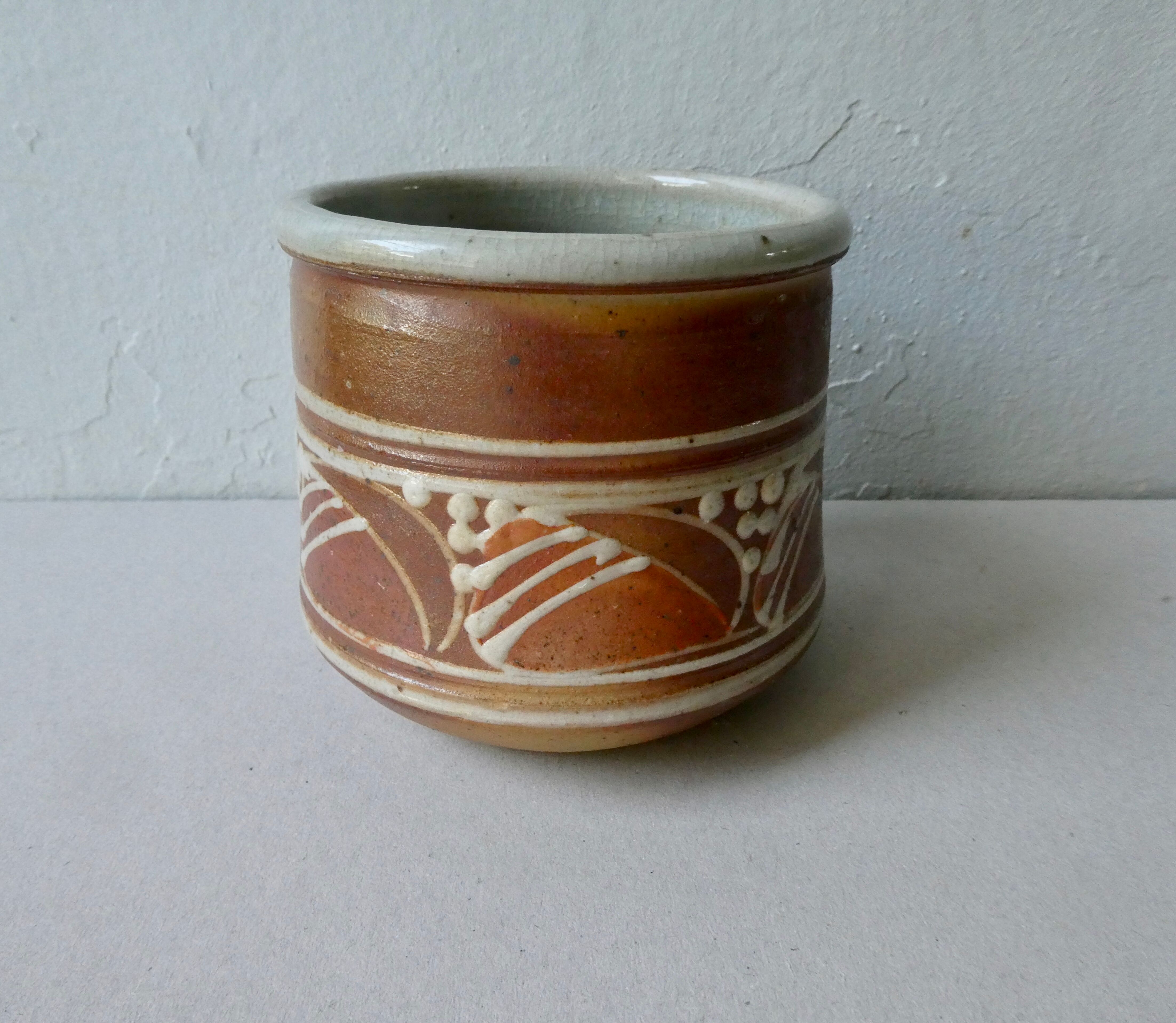 Pot, sandstone pot cover Katrin Dechaud and Roland Bottani, la Borne