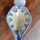 Gravy boat