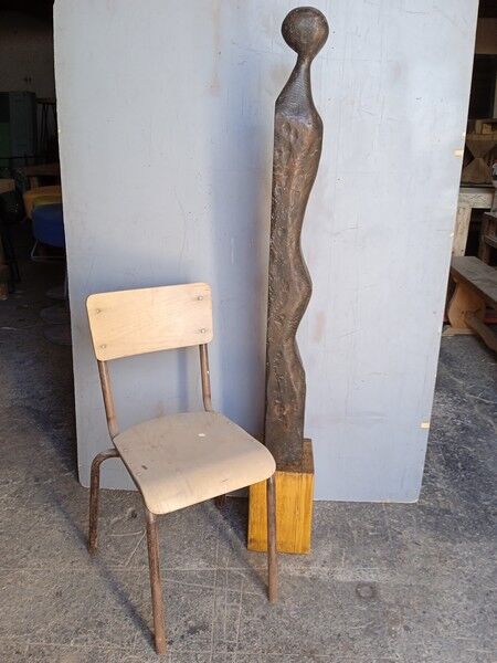 Large stylized sculpture ep 1950/60 carved wood + base