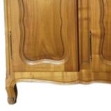 Armoire ancienne style Louis XV