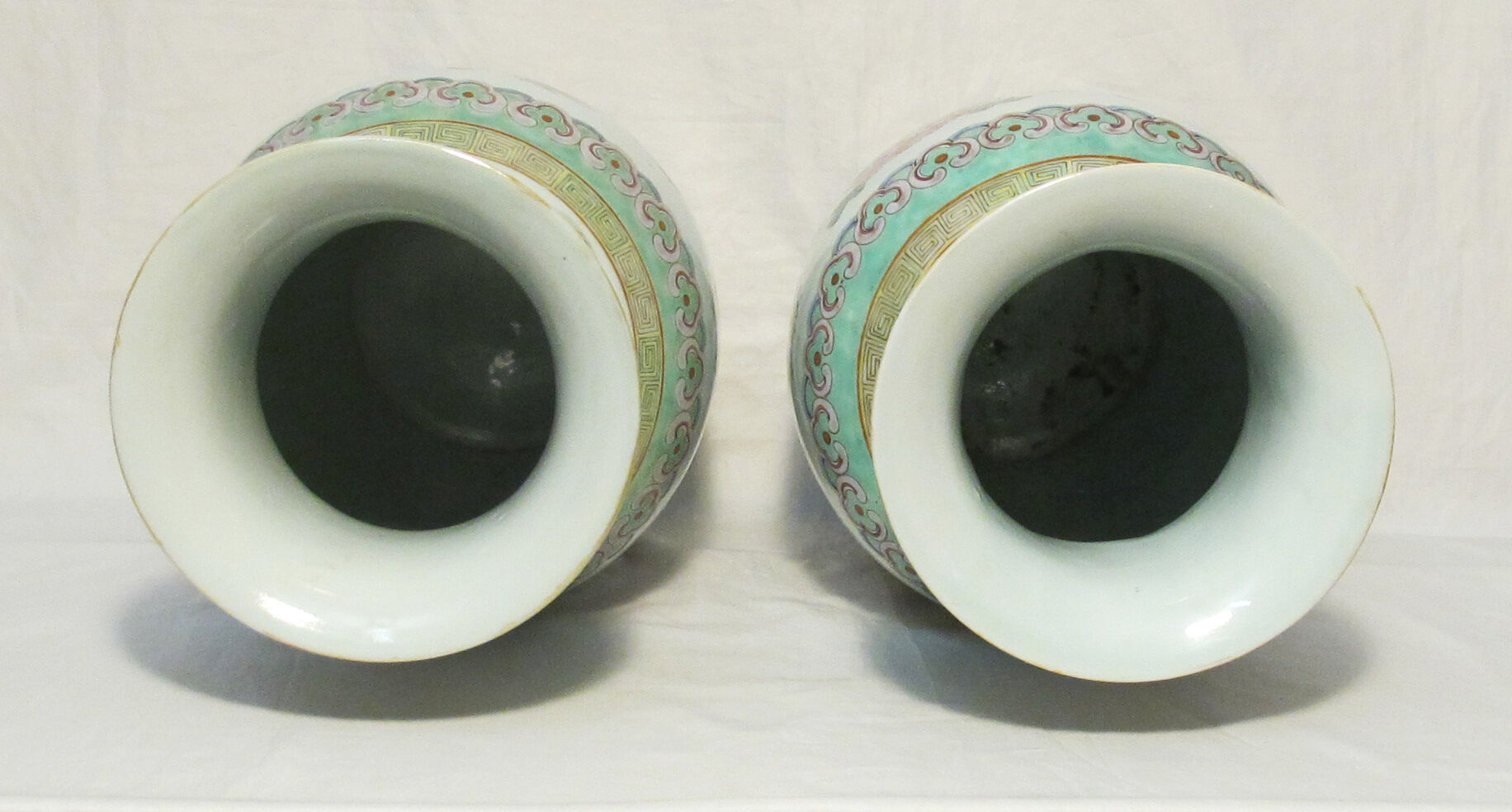 Pair of chinese porcelain vases pink family