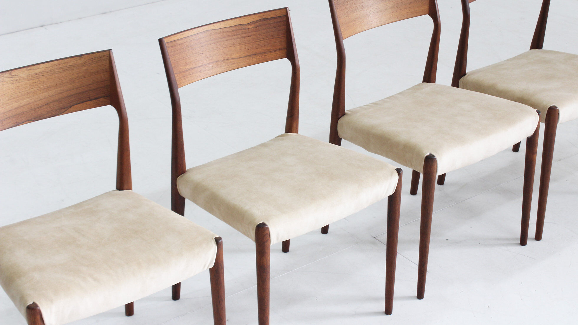 Chaises de salle à manger vintage des années 60 par Fristho, ensemble de 4