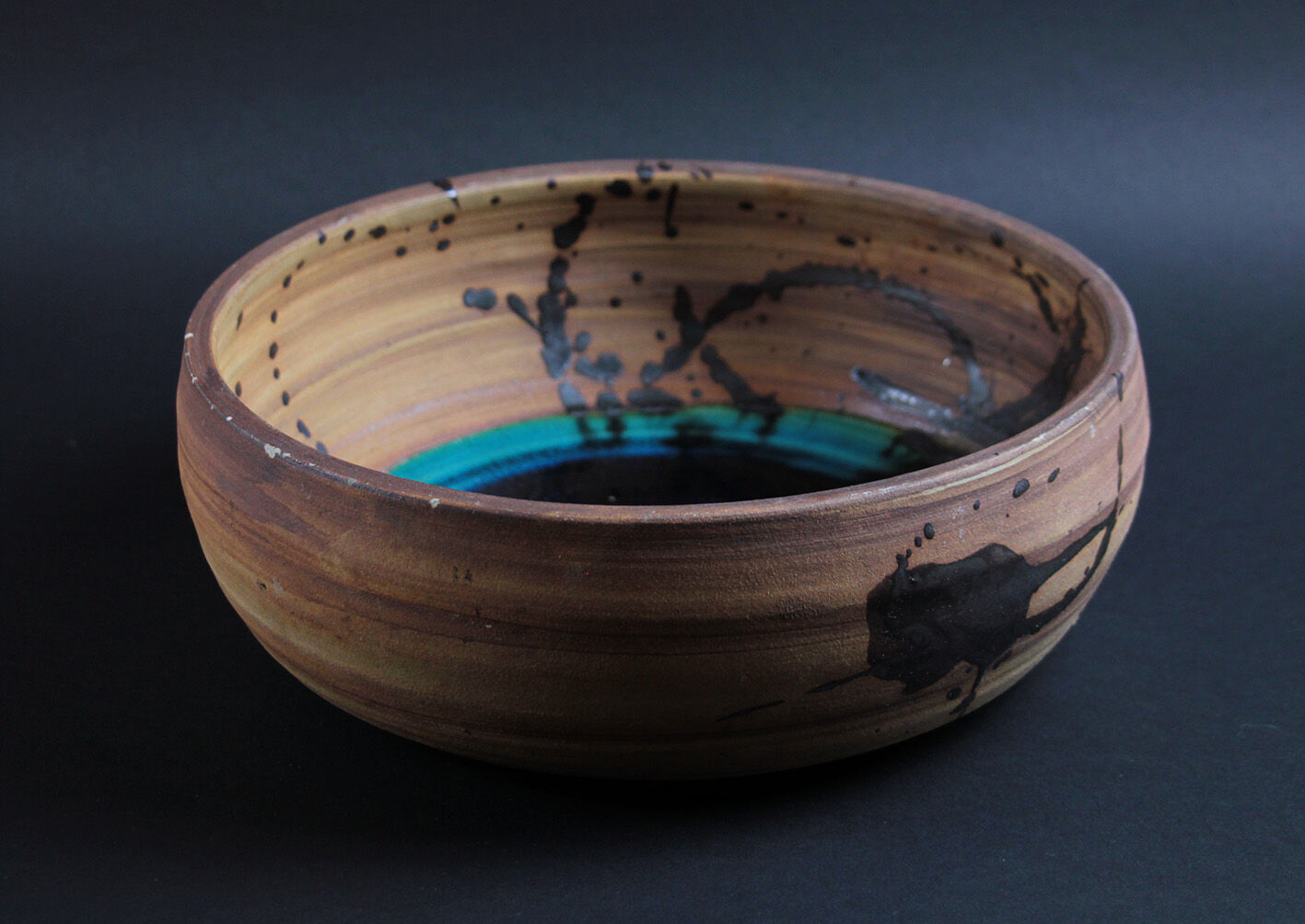 Large cup - pottery of the Dove