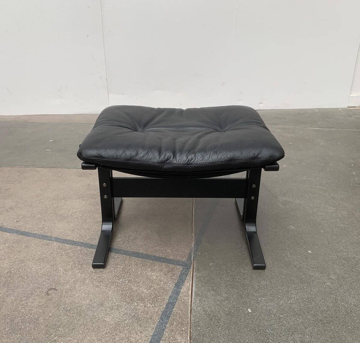 Norwegian Siesta Lounge Ottoman Chair by Ingmar Relling for Rybo