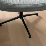 Desk chair