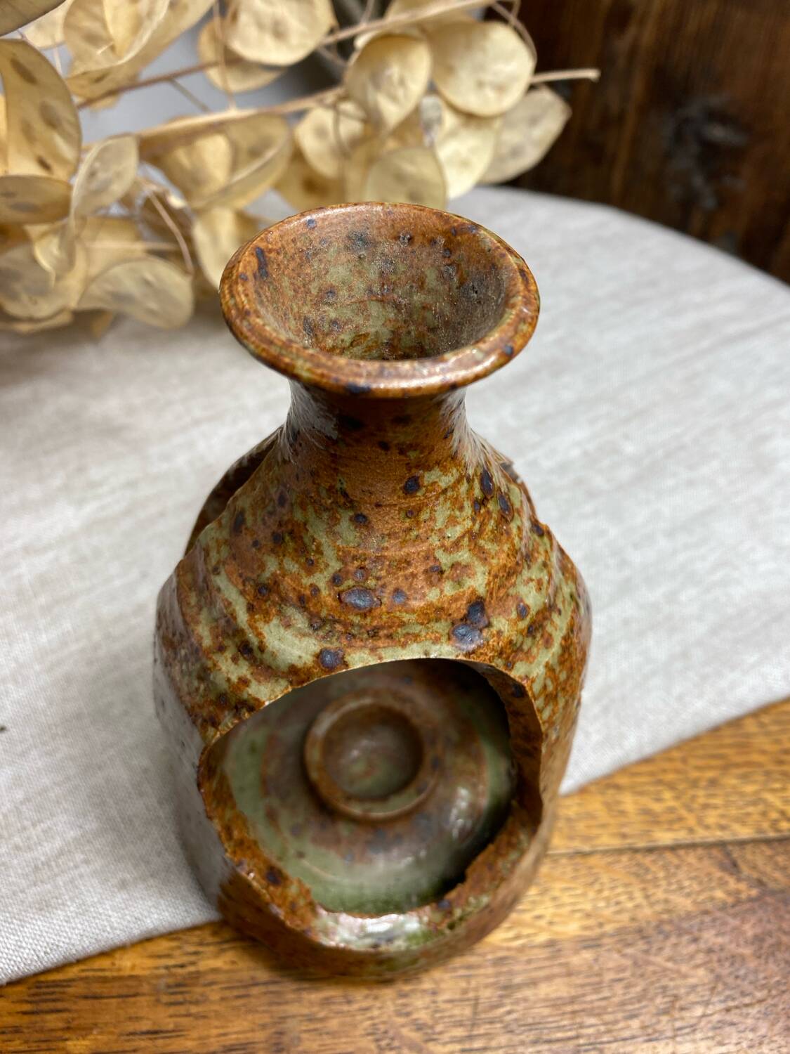 Lantern-style candlestick in pyrite sandstone