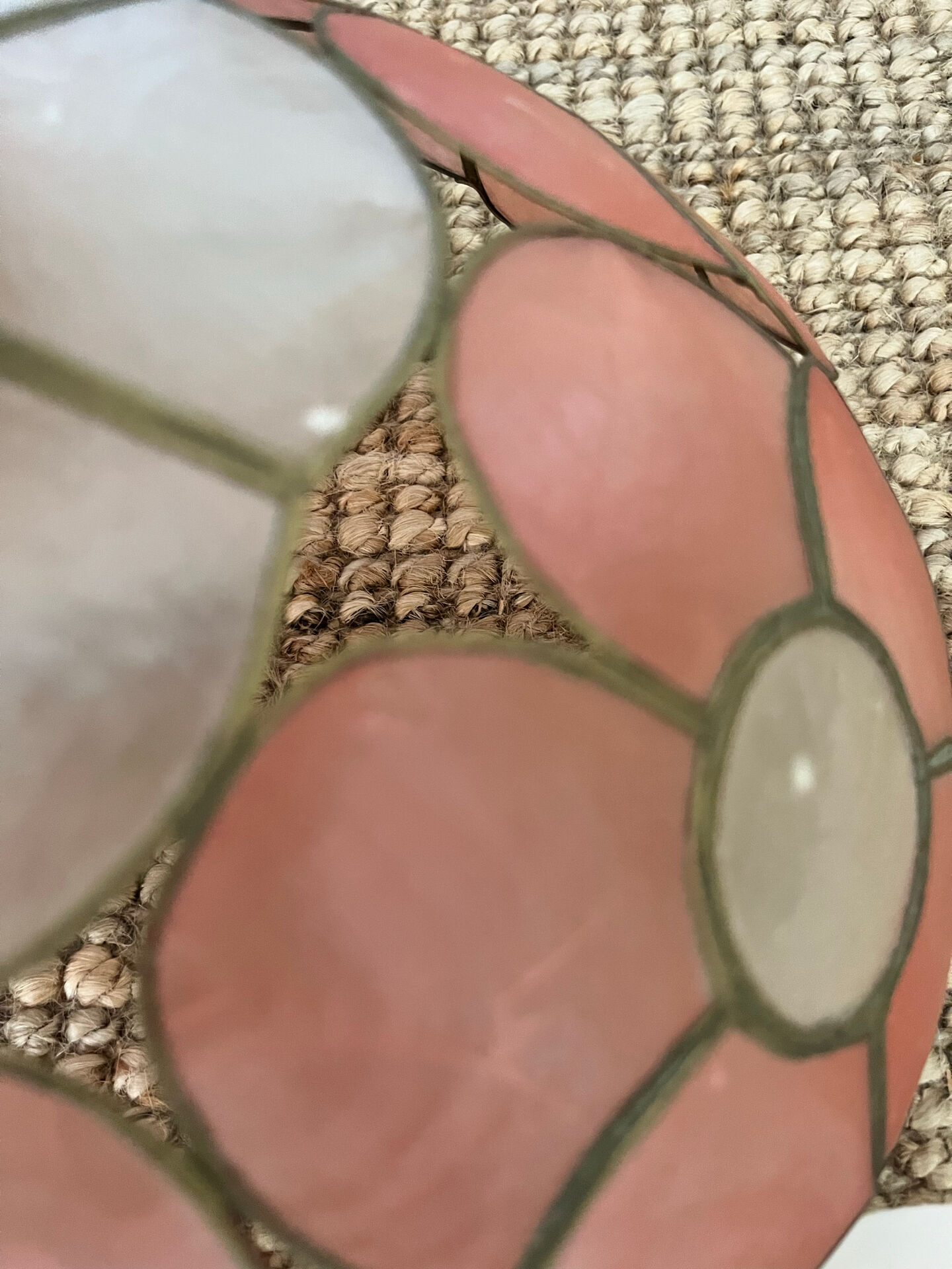 Mother-of-pearl pendant