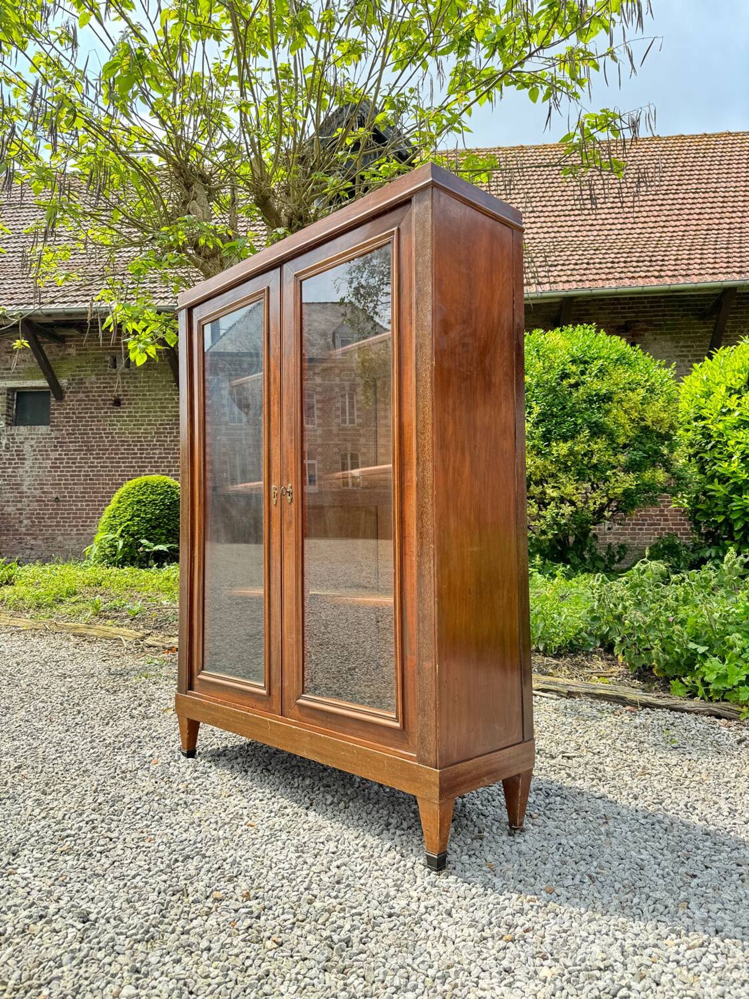 Vitrine En Acajou De Style Directoire XIX Eme Siècle