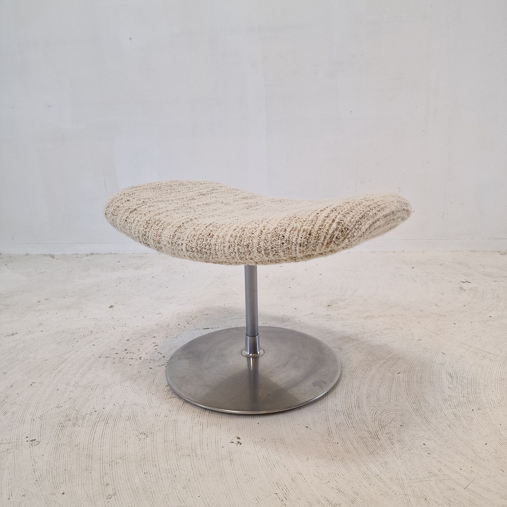 Big Tulip Chair and Ottoman by Pierre Paulin for Artifort, 1980s