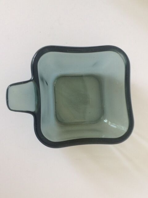 Set of ashtrays, Wagenfeld, WMF