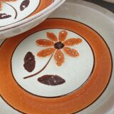 Set 11 plates 1970 Revernay Sarreguemines orange and brown on sandstone background