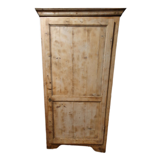 Armoire en pin