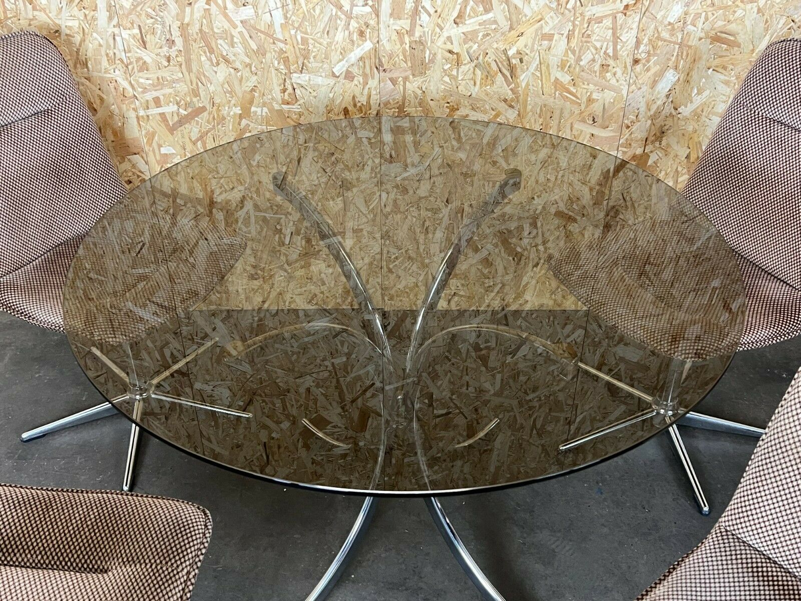 4 chaises & table des années 60