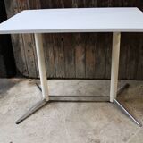 Kitchen table