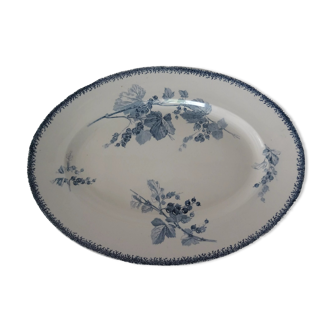 Oval flat Sarreguemines U & C model currants blue decoration faience 301112