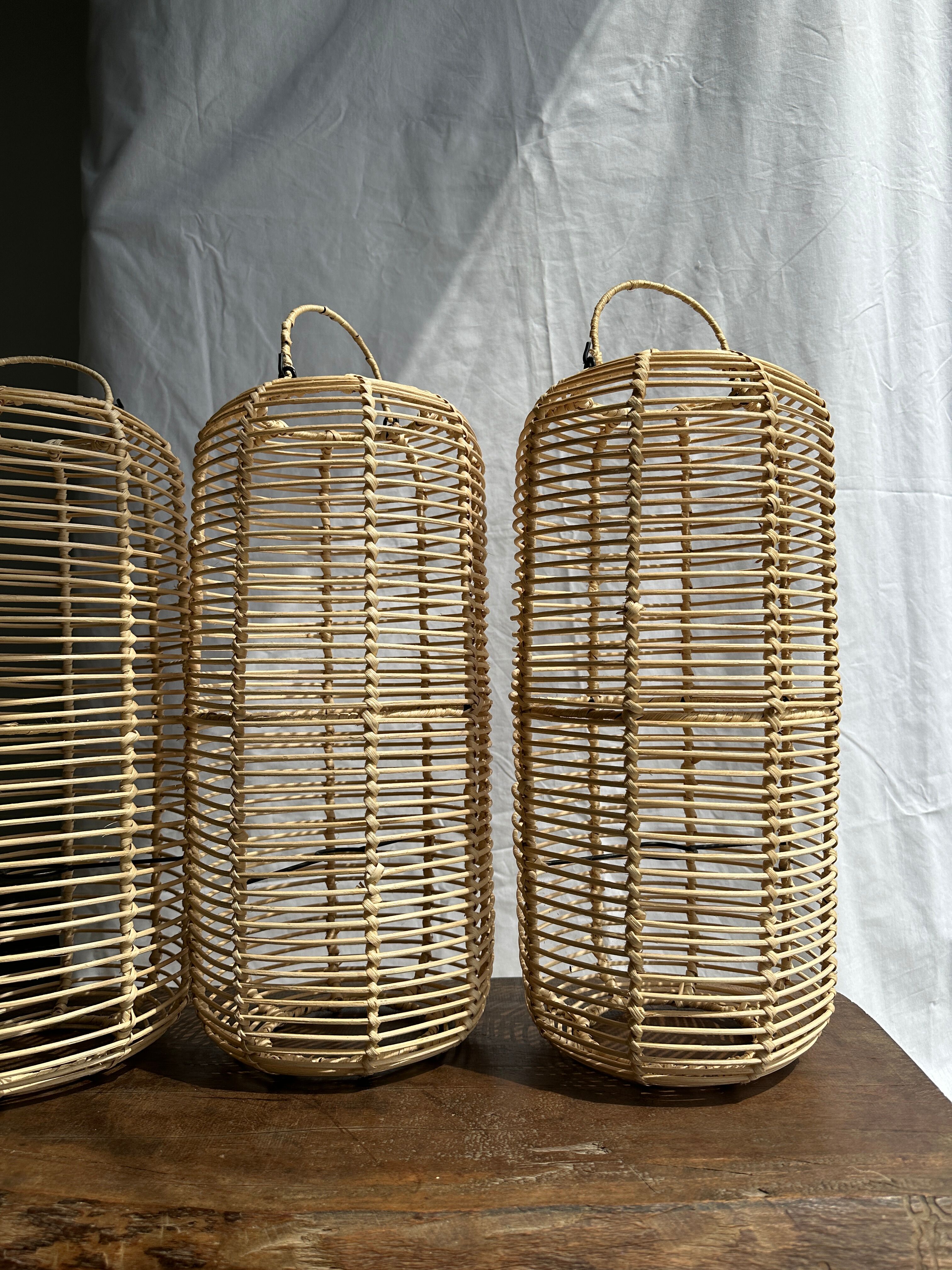 Large lantern-shaped rattan pendant lamp H50 D24