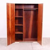 Armoire Bauhaus, années 1930, Tchécoslovaquie