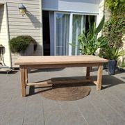 N052 table de ferme rénovée