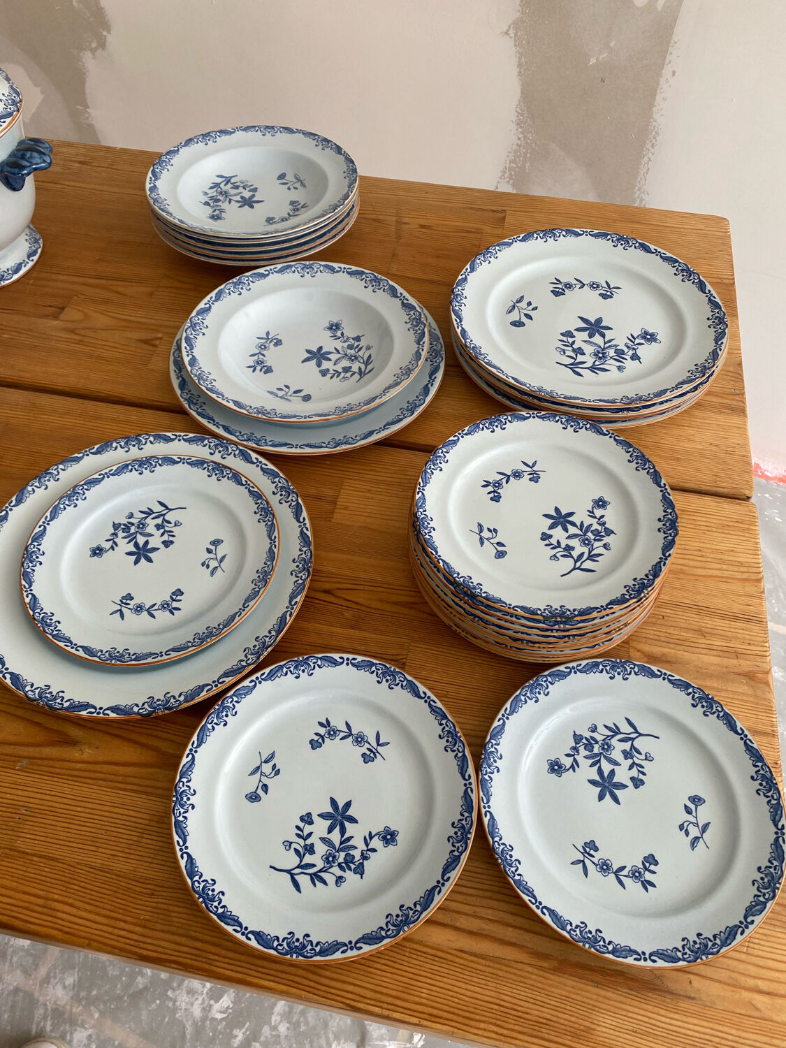 Swedish Service 34 pieces Ostindia Rorstand