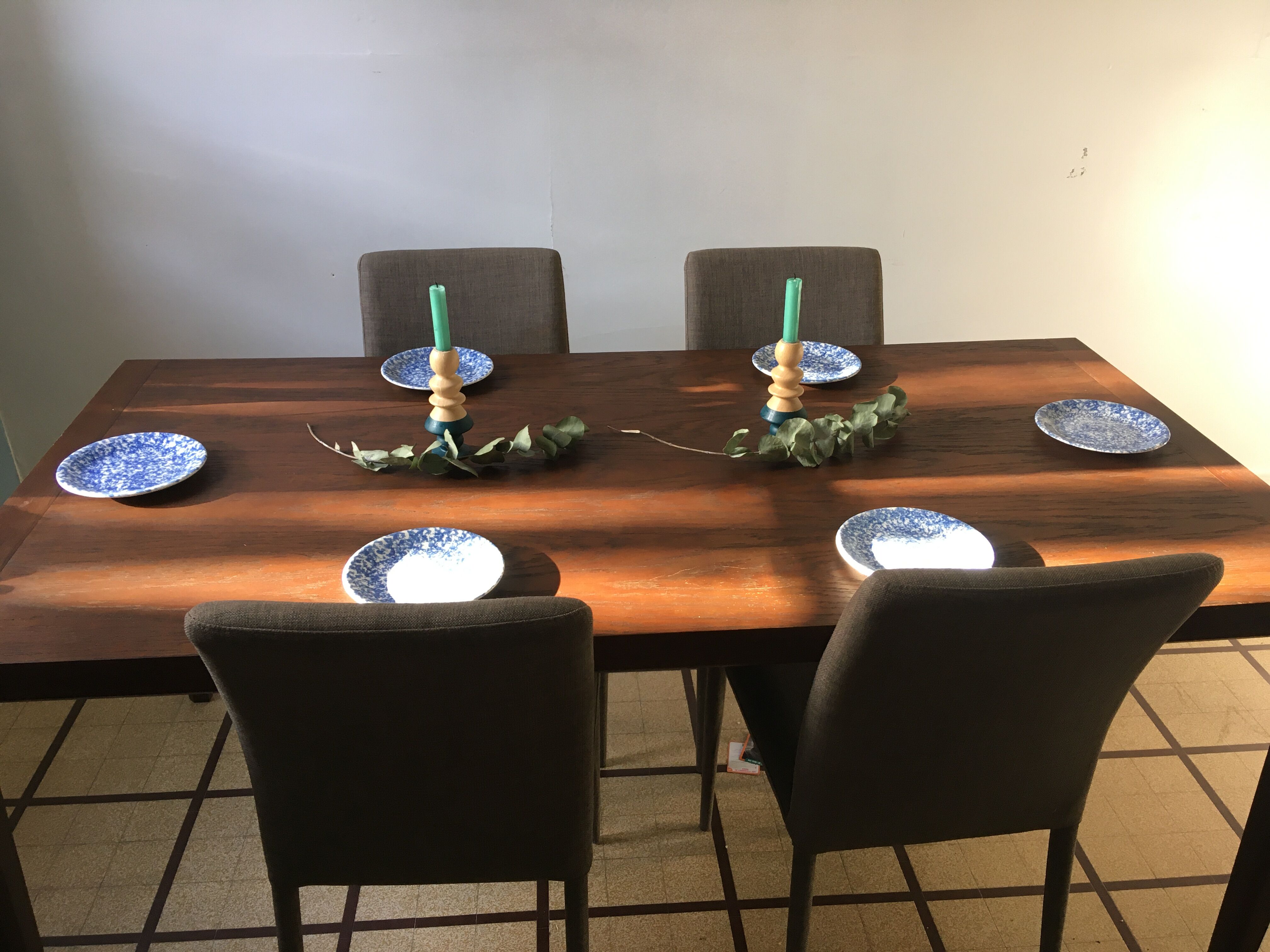 Lot of 10 plates with blue speckled blue Ceraminter