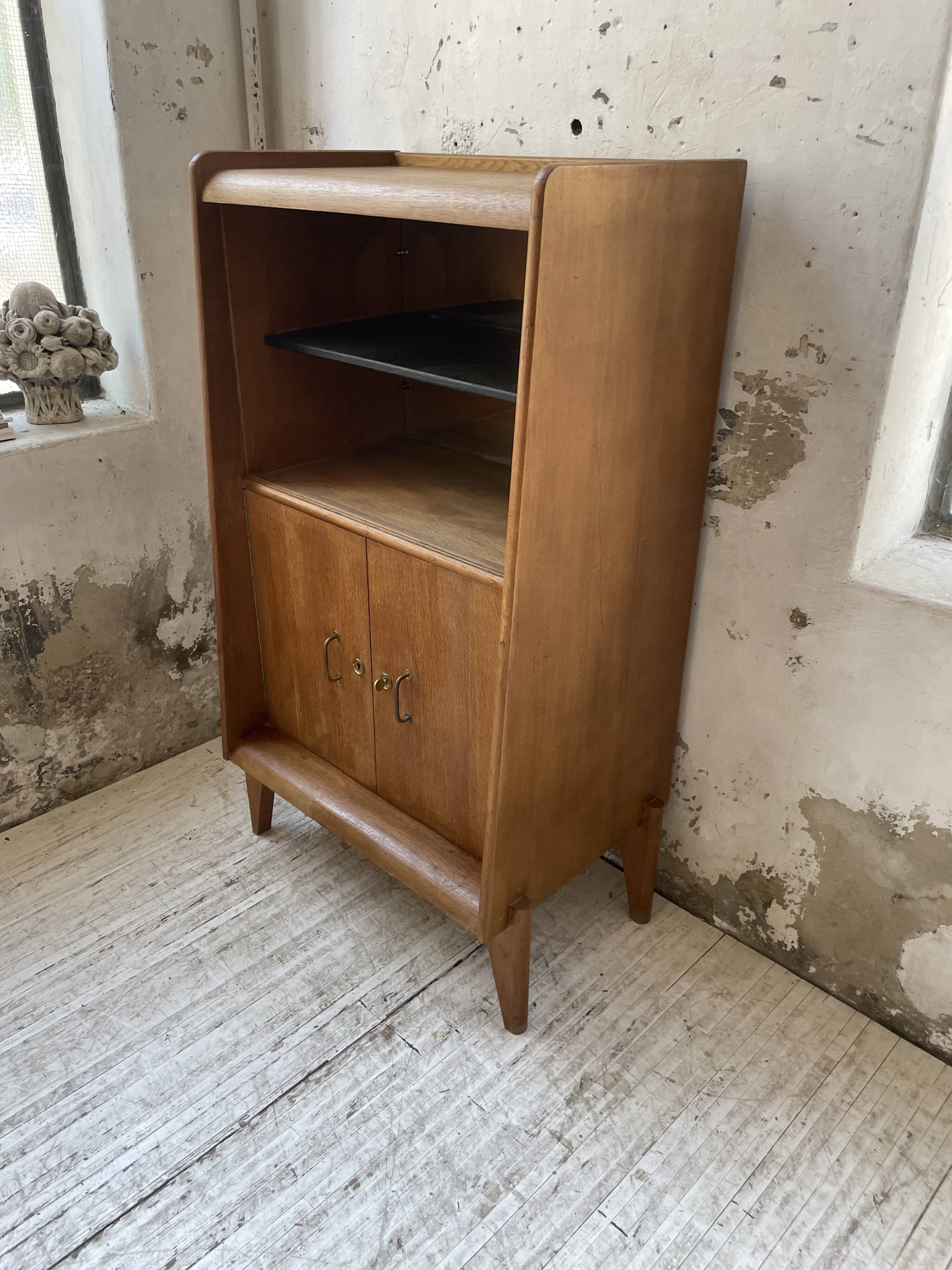 Meuble de rangement secrétaire chêne années 60