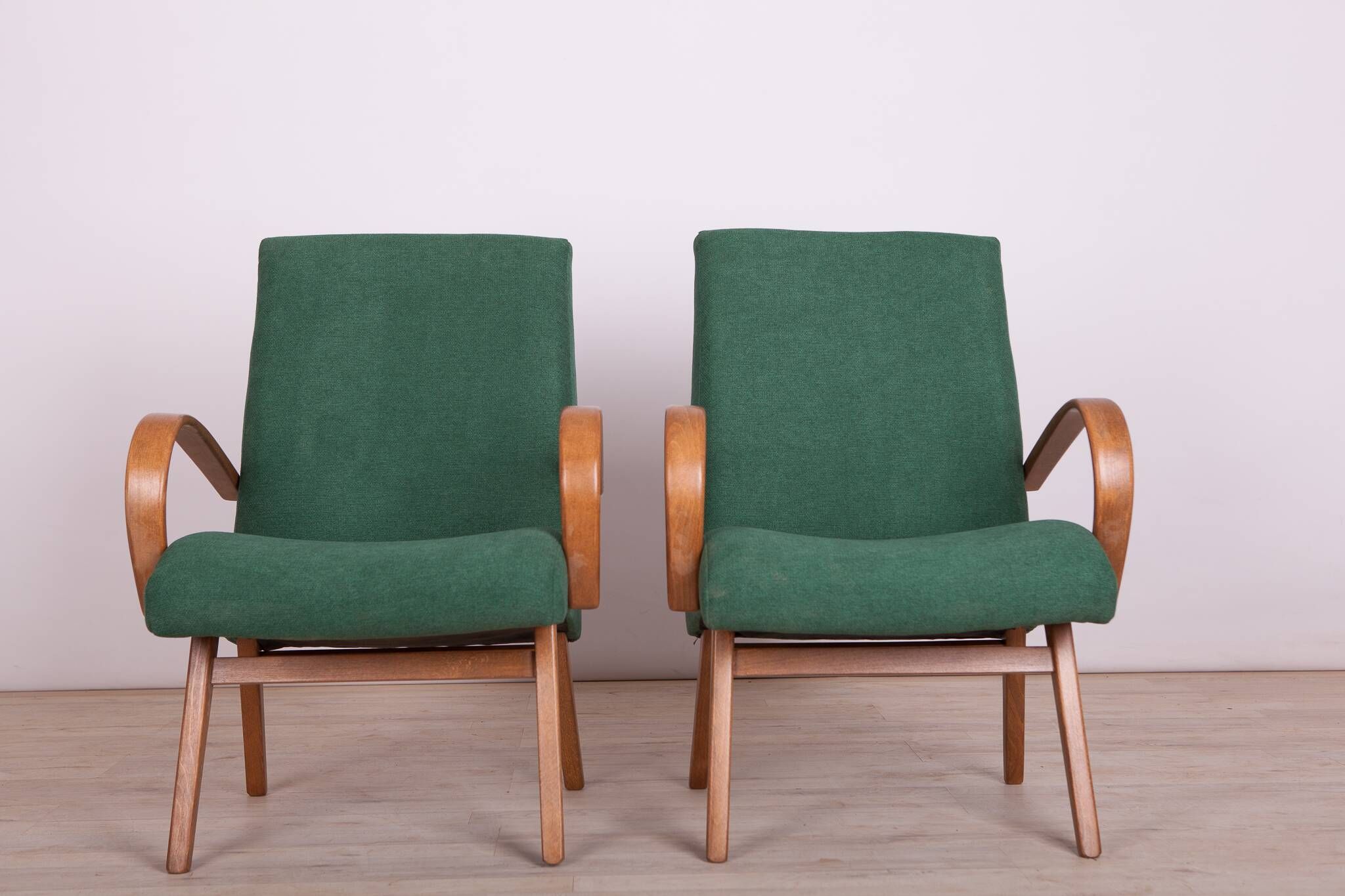Chaises Model 53 par Jaroslav Smidek pour TON, années 1960, ensemble de 2