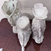 Three-piece ceramic garniture with neo-classical decoration – 20th century