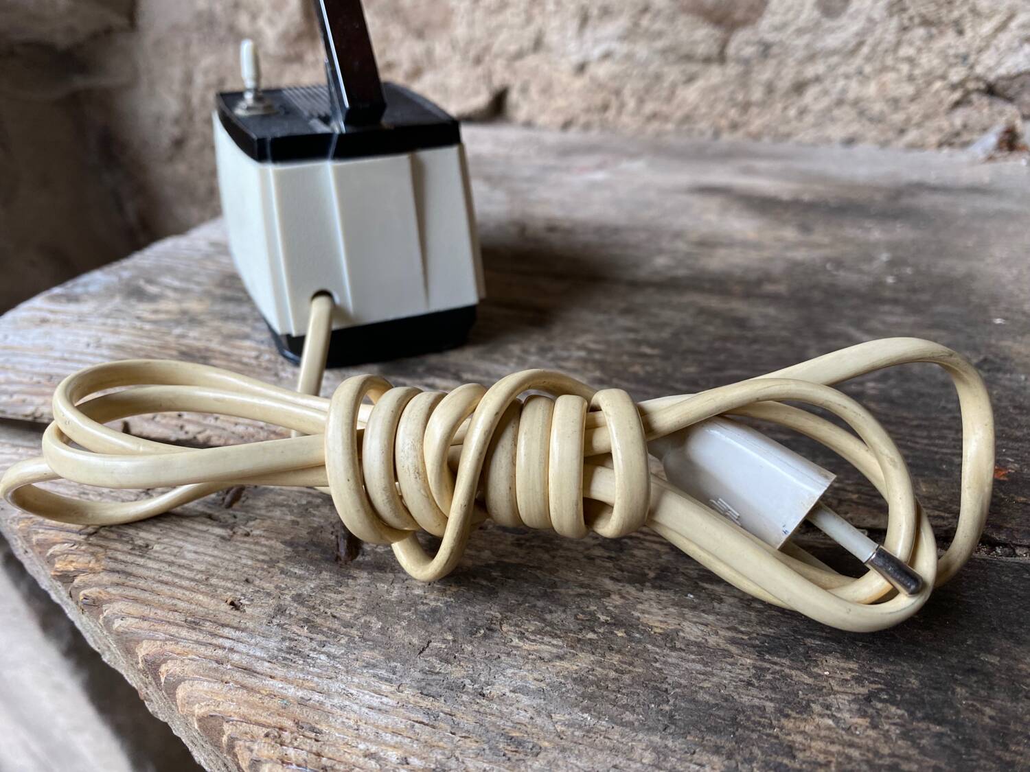 Solis telescopic desk lamp circa 1970