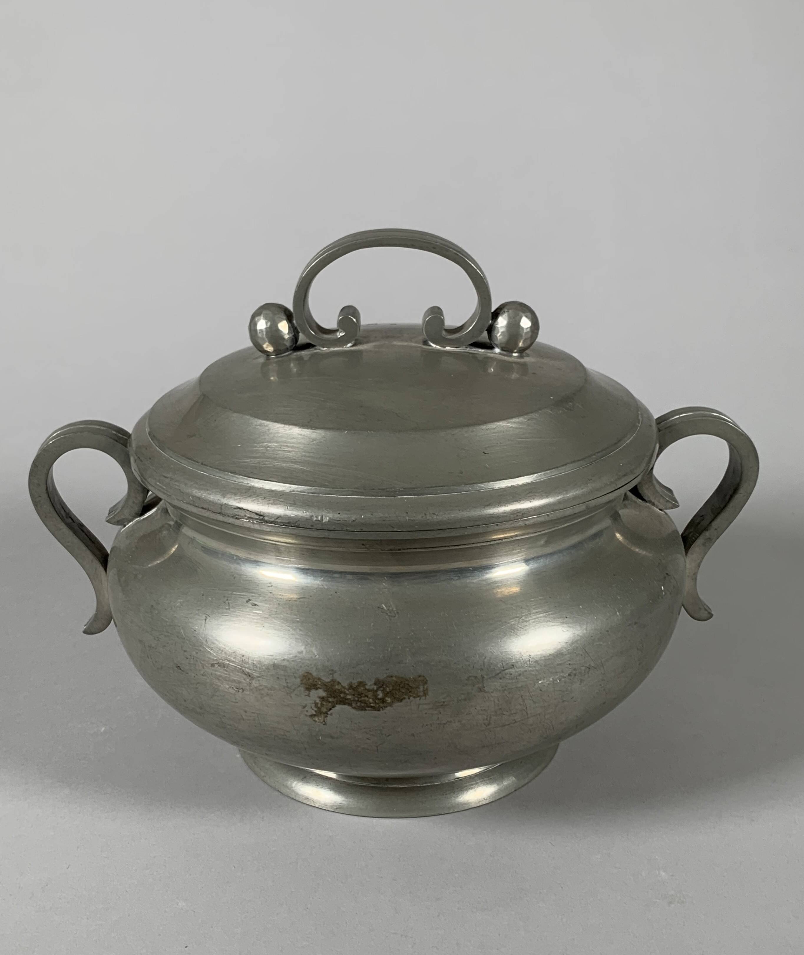 Soup tureen Signed Jean Despres (1889 - 1980) Modernist Style