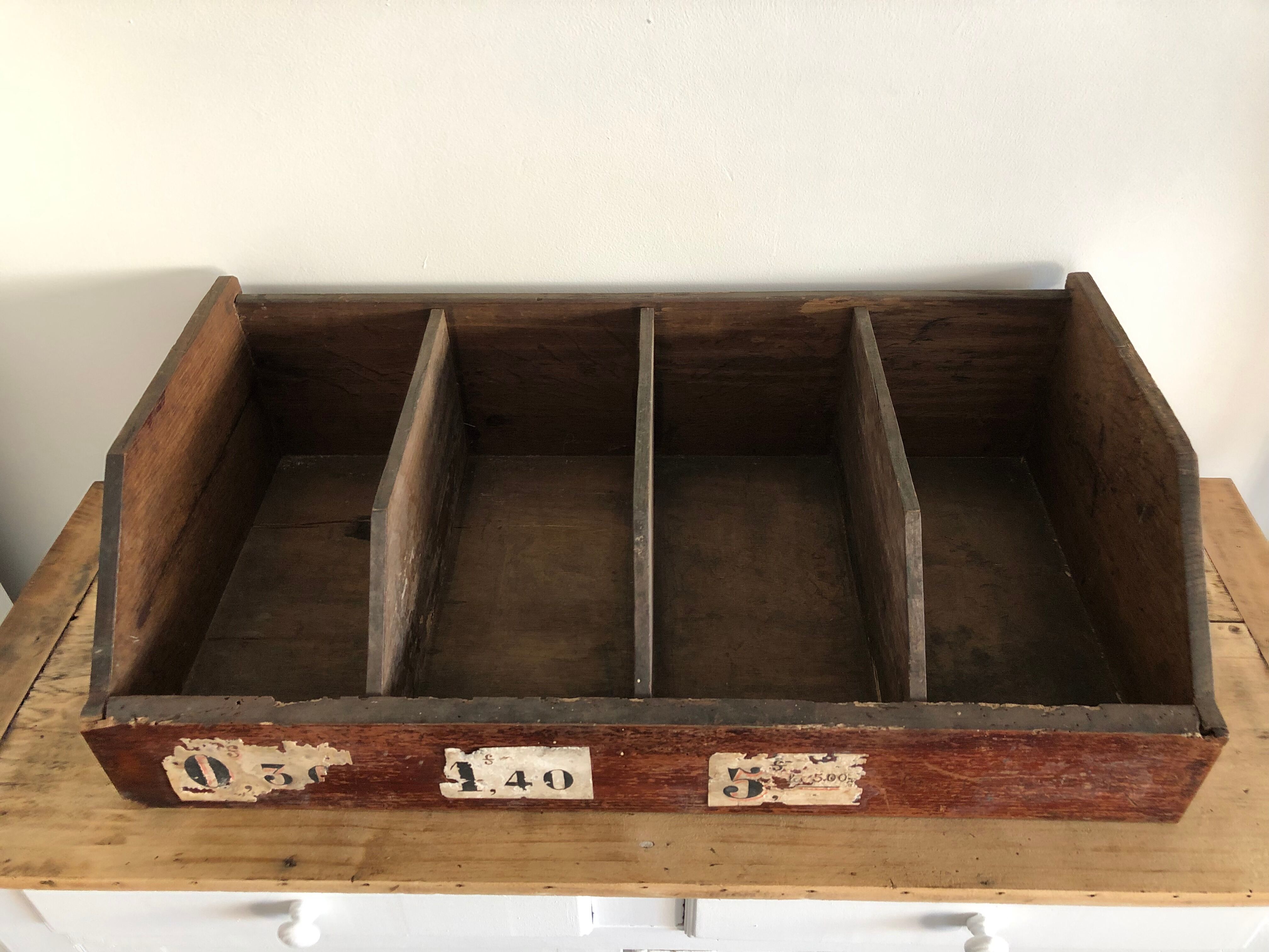 Old wooden grocery crate