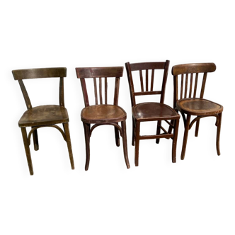 Suite de 4 chaises bistrot rustiques