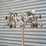 Iron coat holder