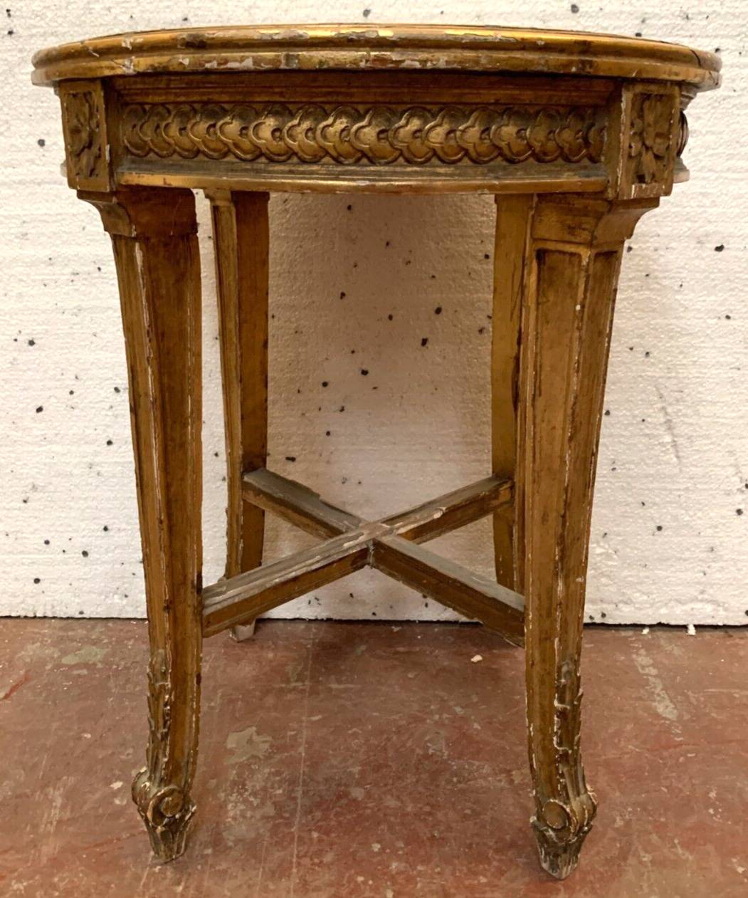 Louis XV style pedestal table in wood and gilded stucco 20th century