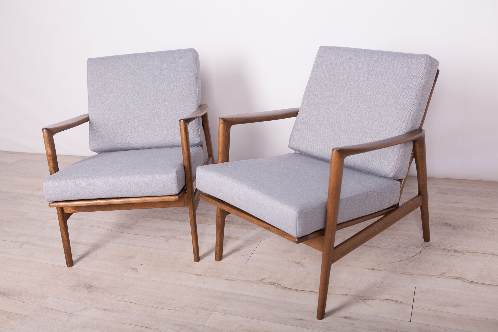 Model 300-139 Armchairs from Swarzędzka, 1960s, Set of 2