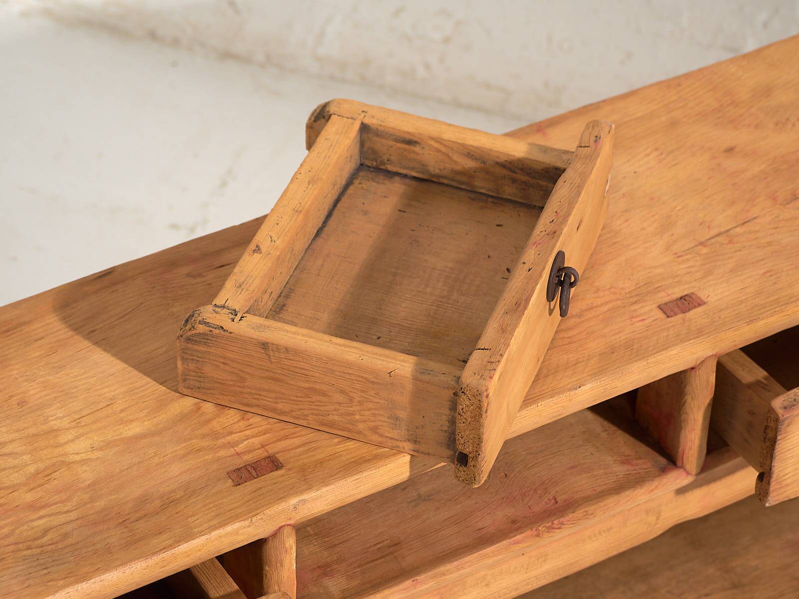 Petit meuble TV ancien (c.1900)