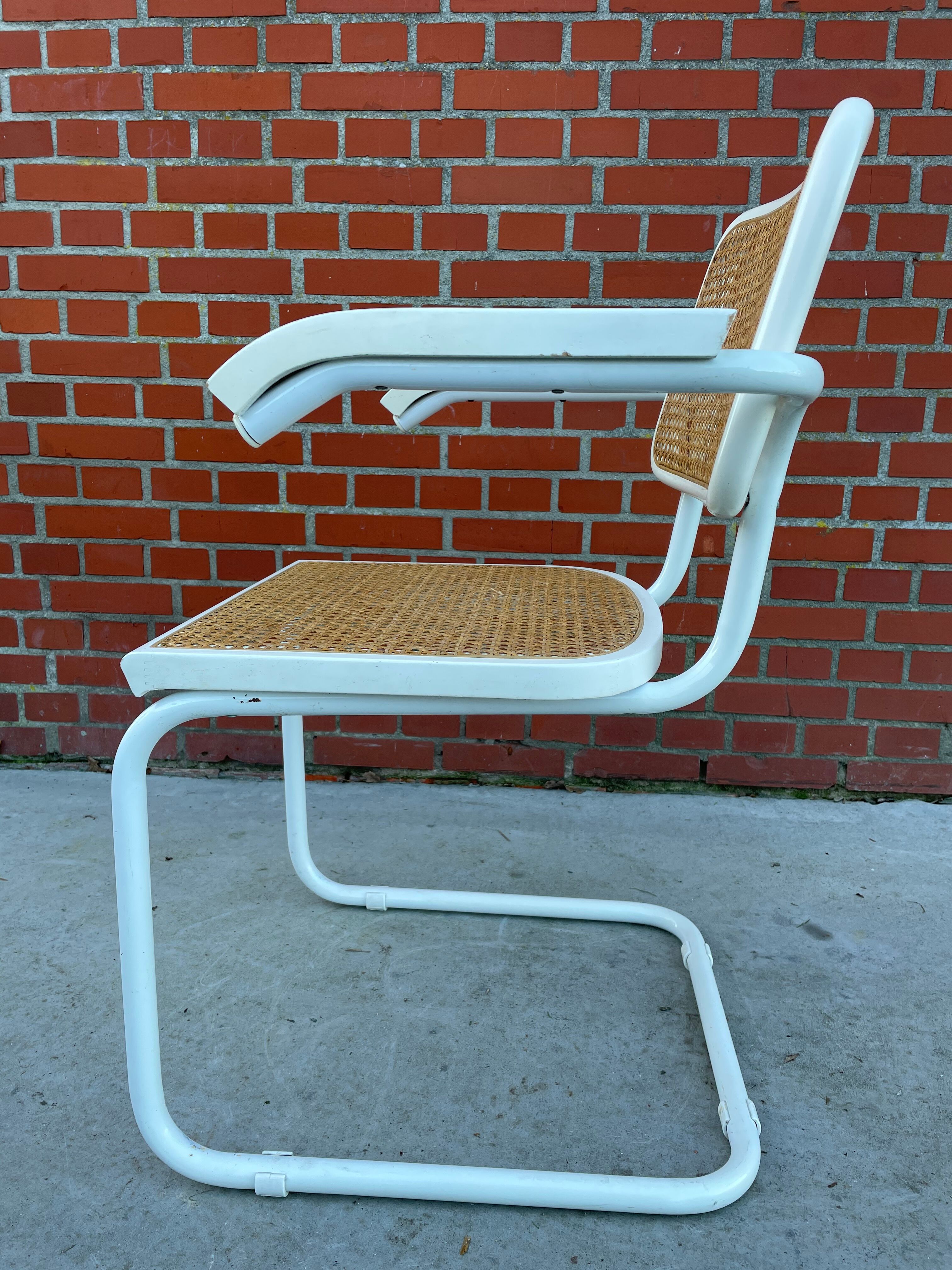 Cesca Chair model with armrest in white