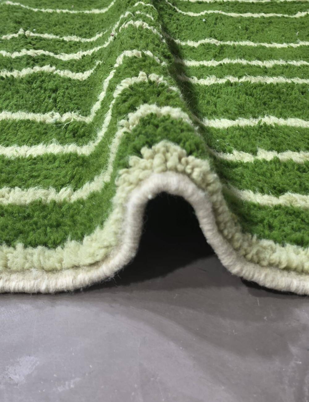 Tapis Vert Contemporain - 304 x 258 cm