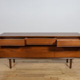 Mid-century modern English teak sideboard from Stonehill, 1960s