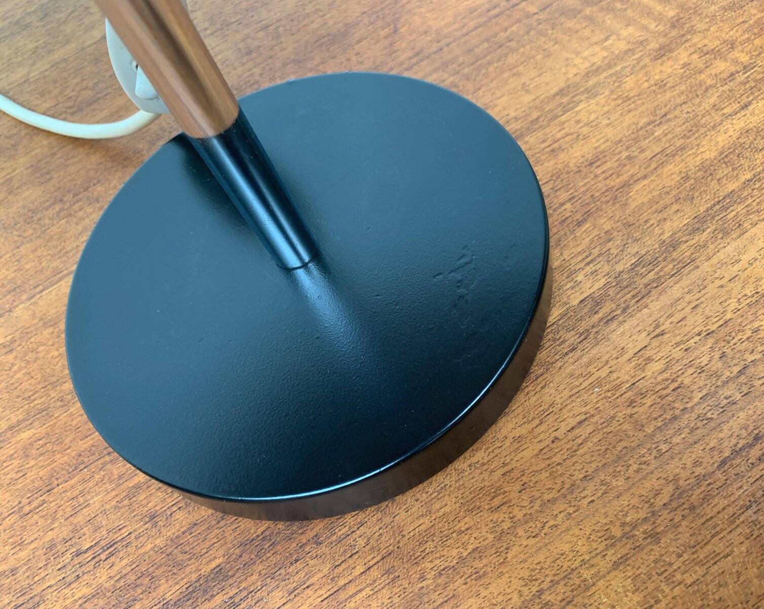 Mid-century minimalist dome table lamp