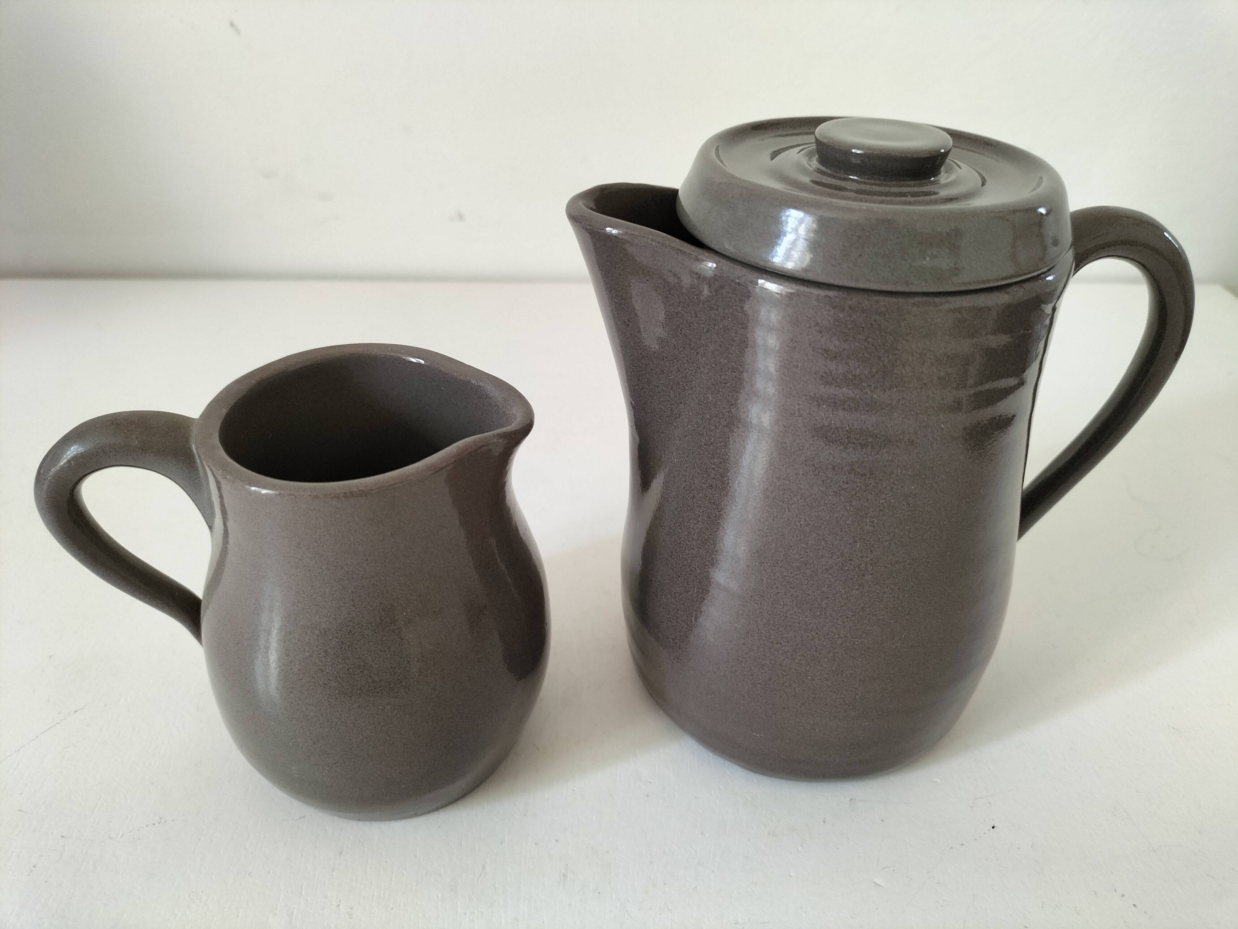 Duo verseuse et pot à lait en grès brun – céramique vintage