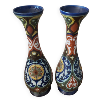 pair of vases