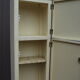 Armoire à balai