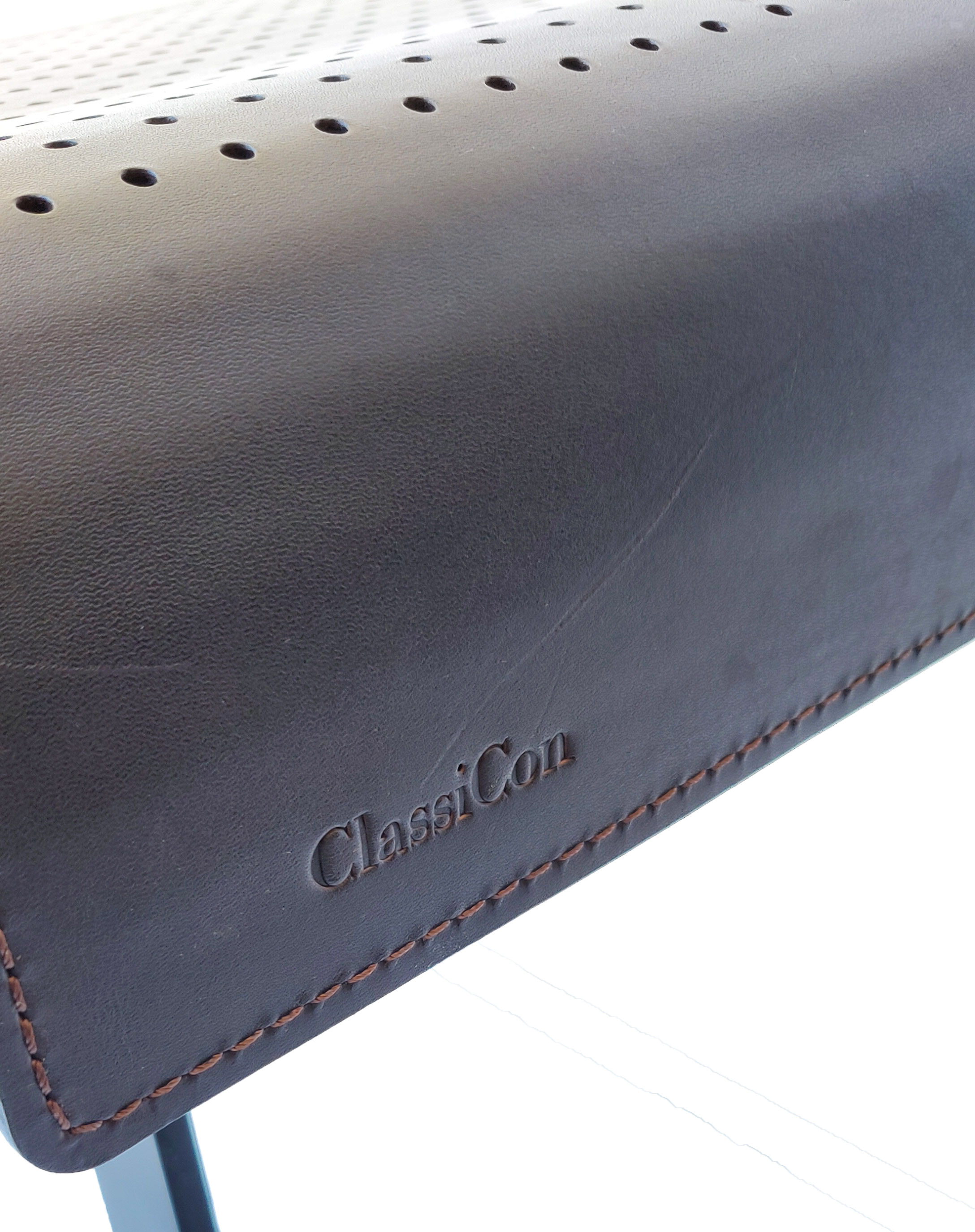 Desk Pegasus designer Tilla Goldberg for ClassiCon