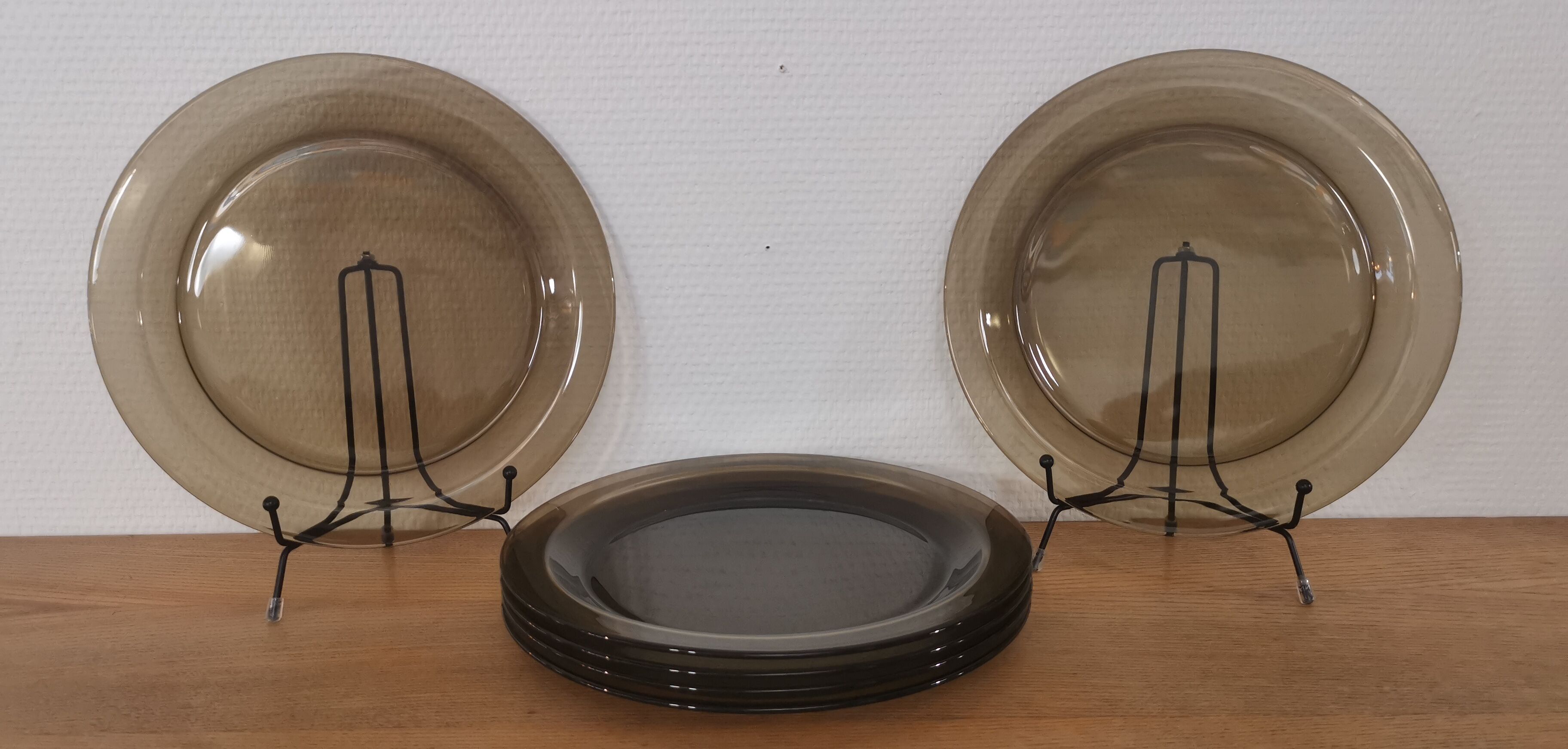 Set of 6 flat plates in smoked brown glass Vereco 70'S Vintage