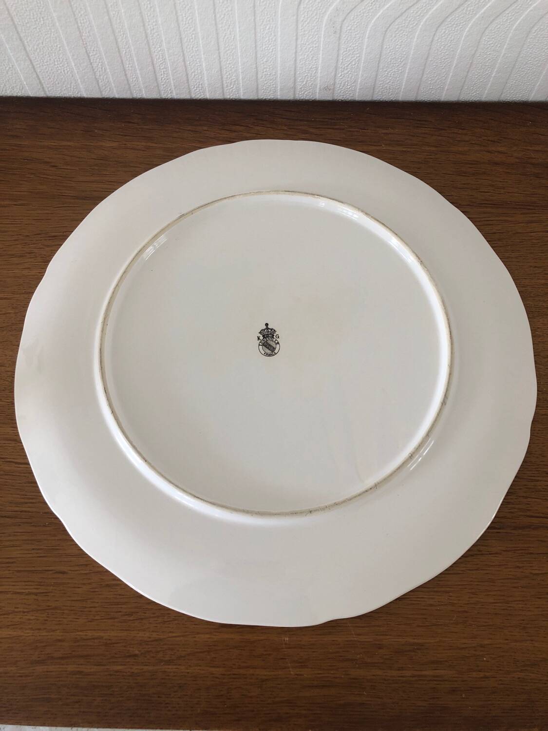 Earthenware pie dish from Luneville KG