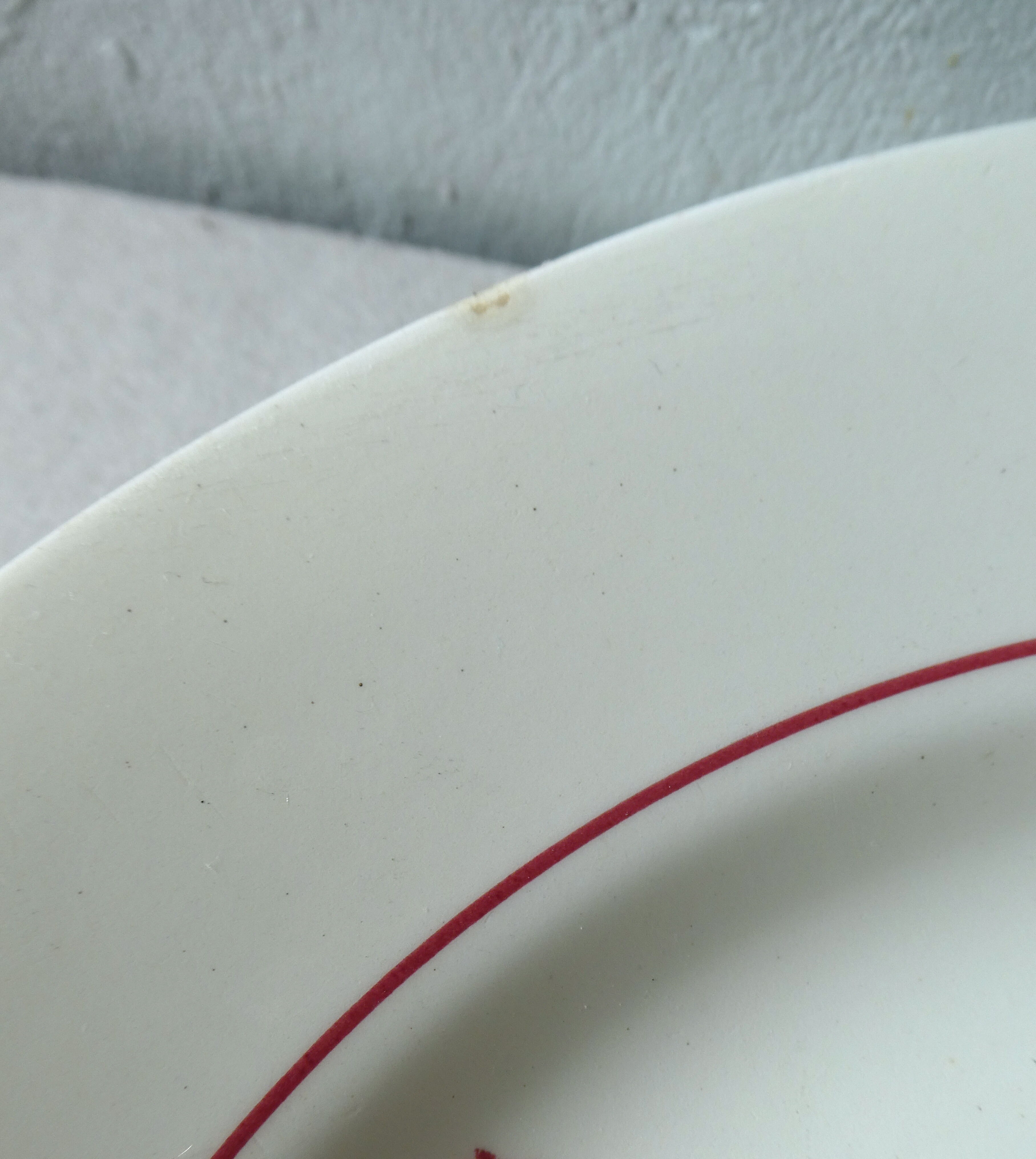 Set of 6 hollow plates, terre de fer saint amand, model antibes