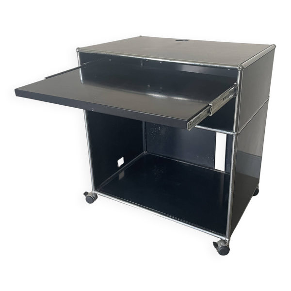Meuble usm haller noir - idéal pour organiser votre pièce avec style !