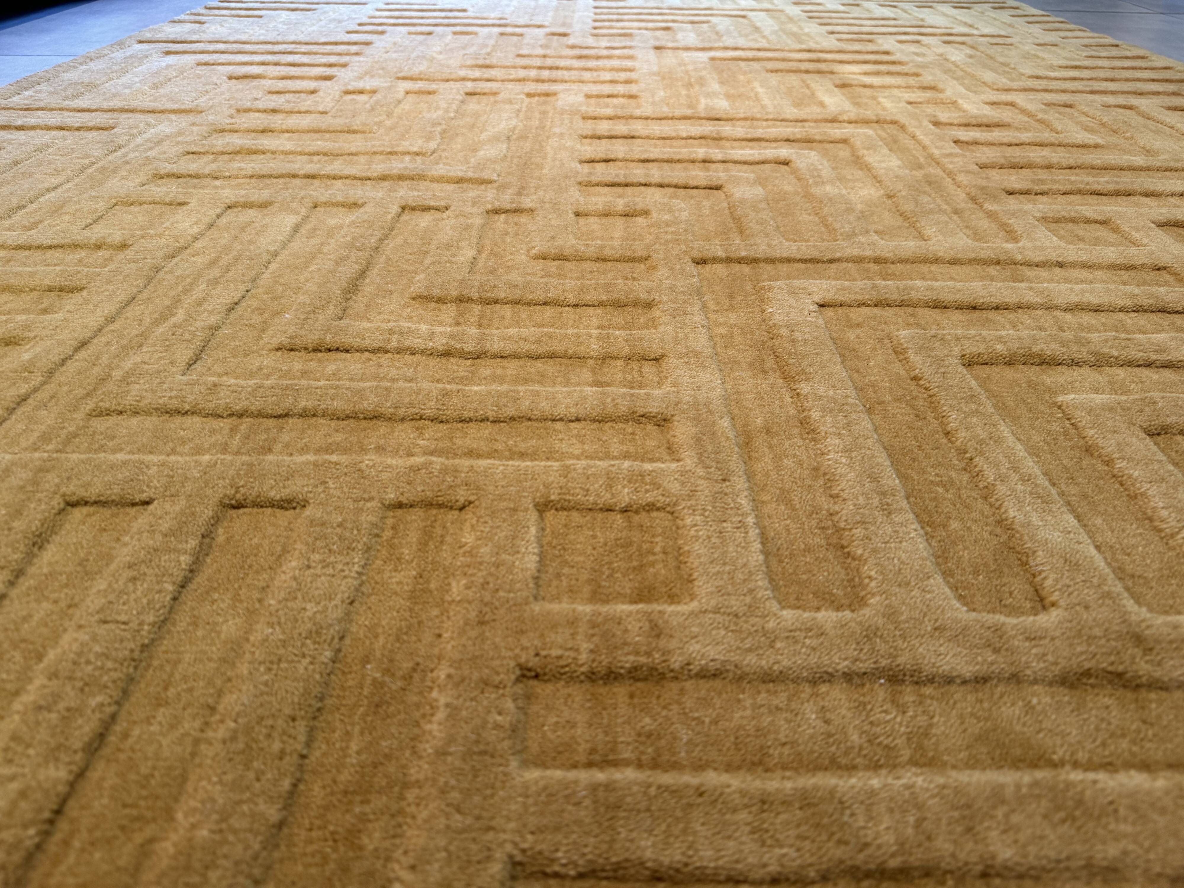 Art Deco rug 230x158 cm