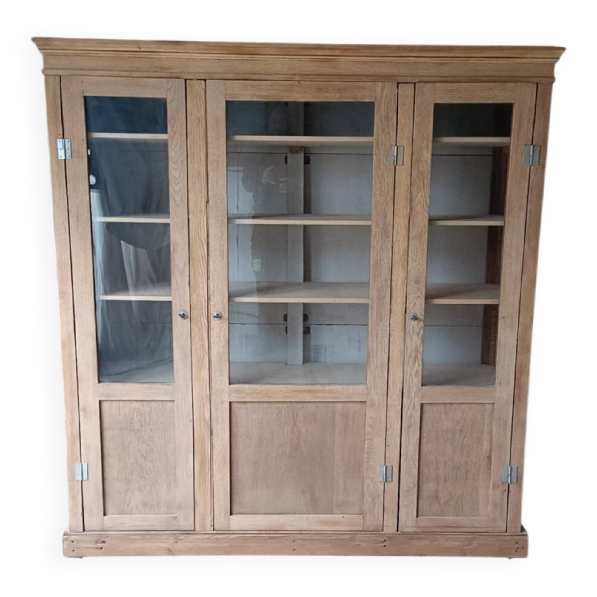 Display cabinet
