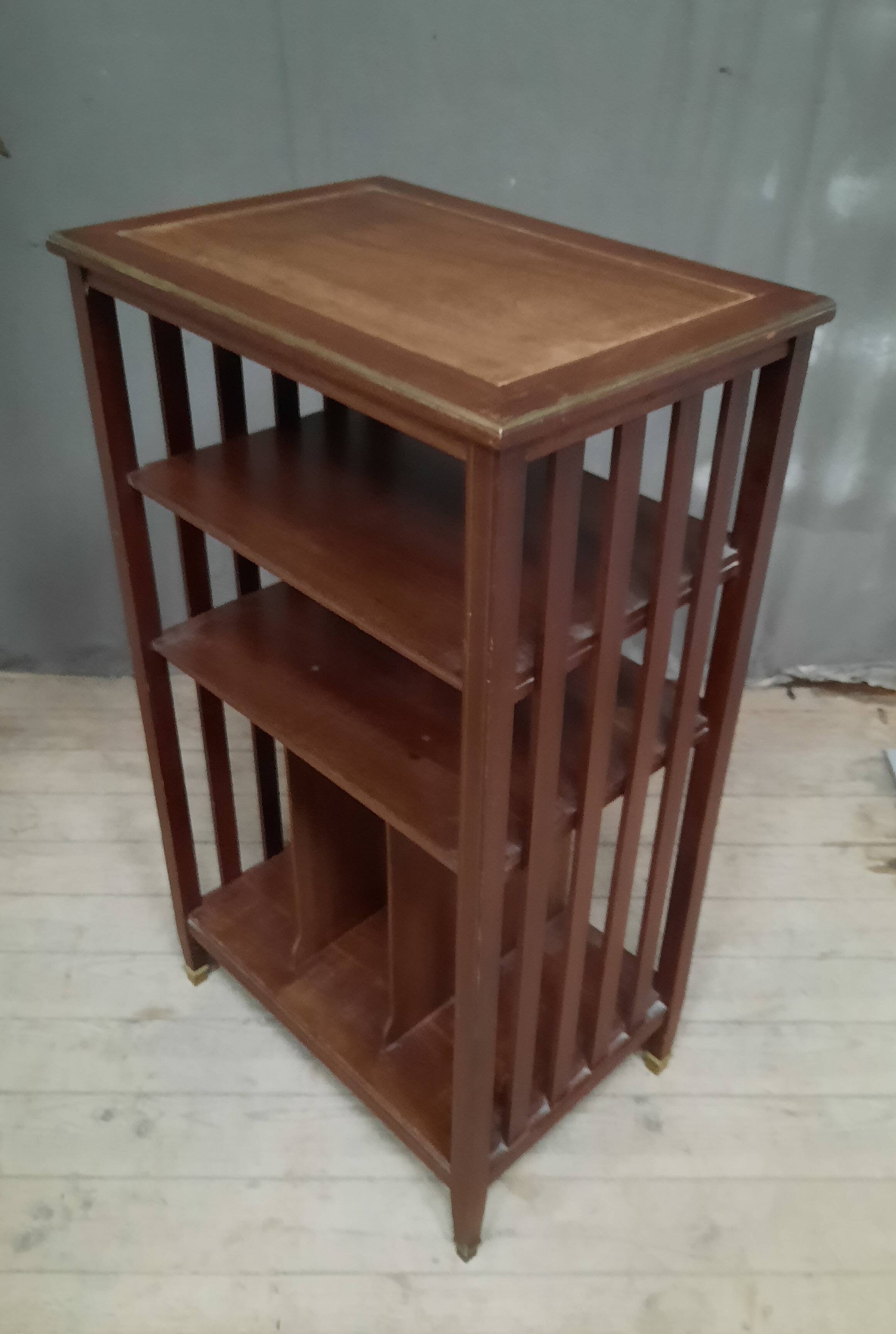 Napoleon III music cabinet